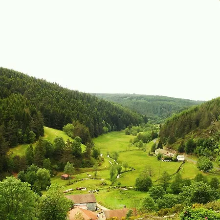 La Maison D'en Haut Bed & Breakfast *