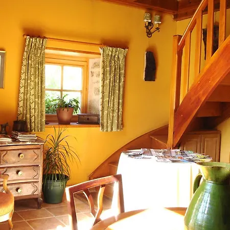 La Maison D'en Haut * Saint-Julien-Molhesabate